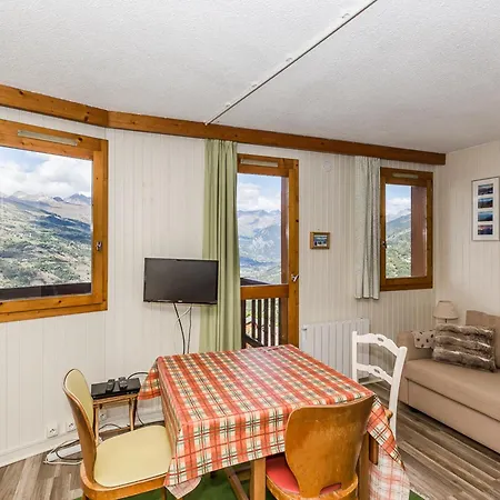 Apartment Renove, 3 Pers, Proche Pistes & Commerces, Parking Gratuit